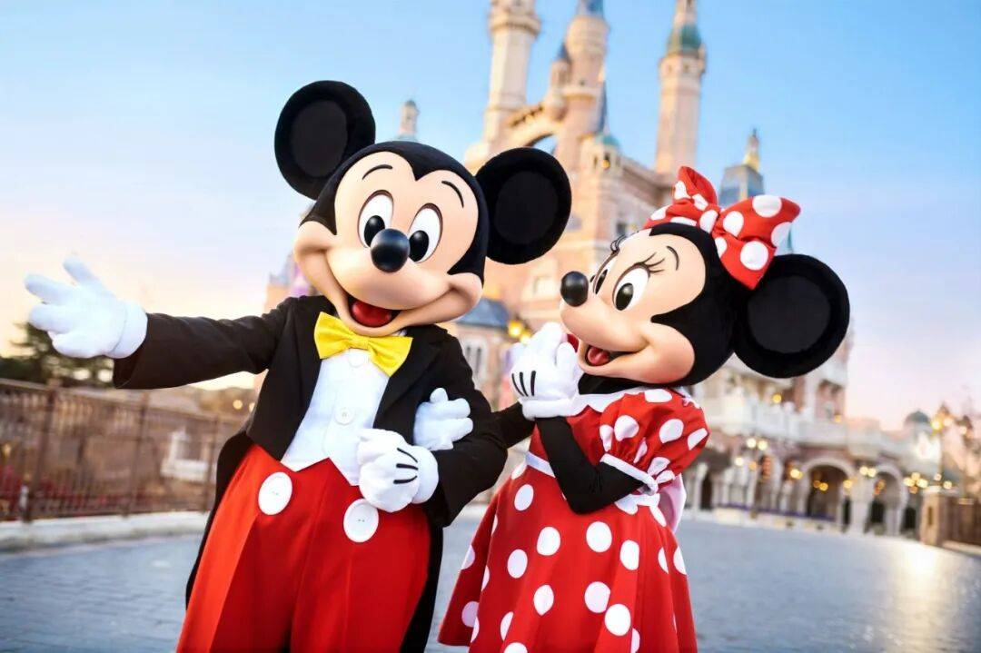 出海IP生金玩具界上半年究竟有多热闹？麻将胡了221家玩企半年报盘点：潮玩(图1)